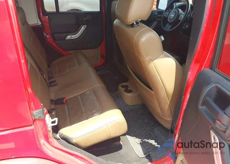 2012 Jeep Wrangler Unlimited Sahara z USA, uszkodzony, nr VIN 1C4HJWEG8CL164754